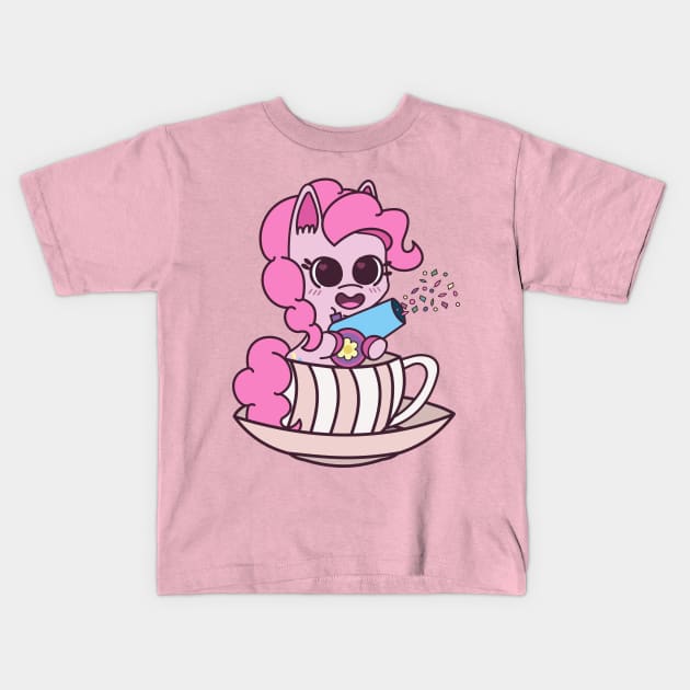 Teacup Pinkie Pie Kids T-Shirt by Spring Heart